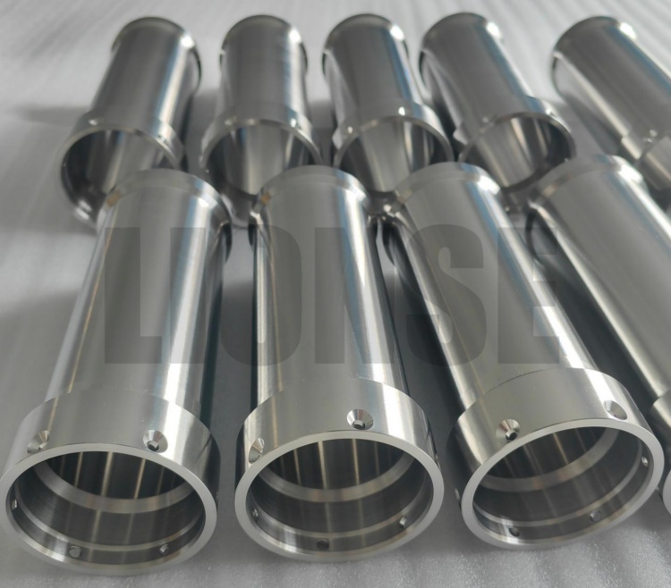 Γιατί το τιτάνιο είναι ιδανικό υλικό για τη μηχανική πλοίων;